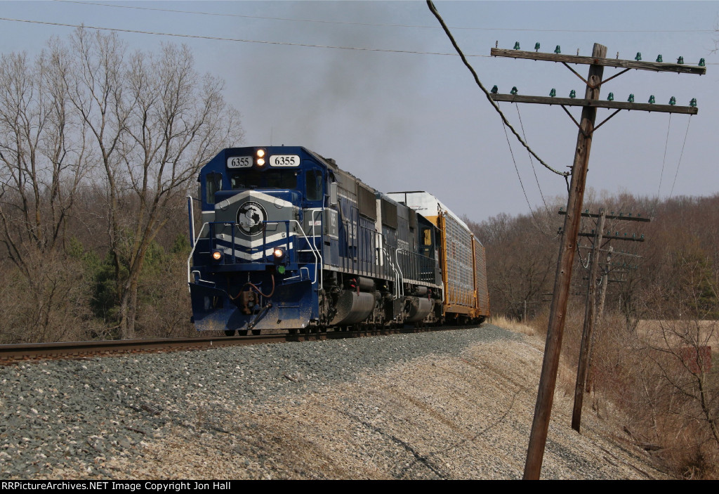 LSRC 6355 & 6352 roll around the long curve on the south side of Holly with Z127